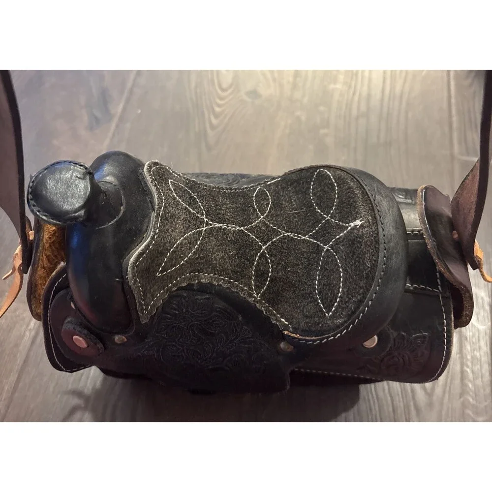 VTG Saddle Shearling Shoulder Bag Hand Crafted Tooled Leather
